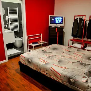 Apartment Eva E Diabolik Design Centro, Milan